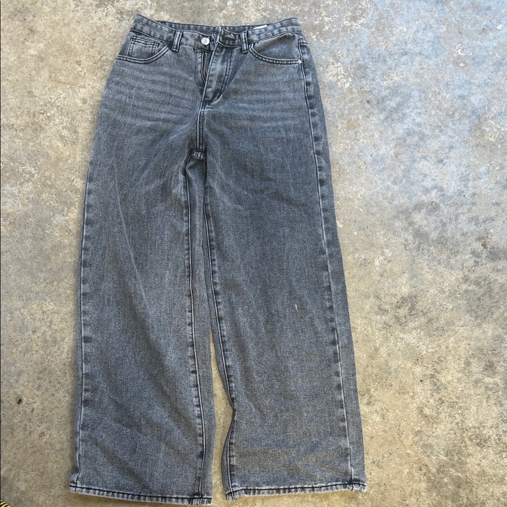 Gray Wide-Leg Jeans